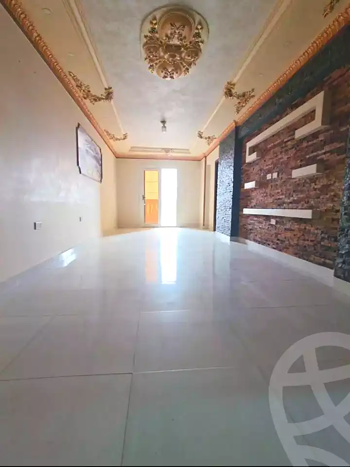 https://aqarmap.com.eg/en/listing/6985915-for-rent-alexandria-al-agamy-bw-ywsf