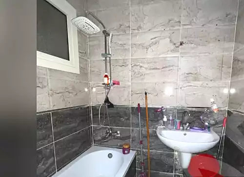 https://aqarmap.com.eg/ar/listing/6981972-for-sale-cairo-el-zaytun-lzytwn-lshrqy-toman-bai-st