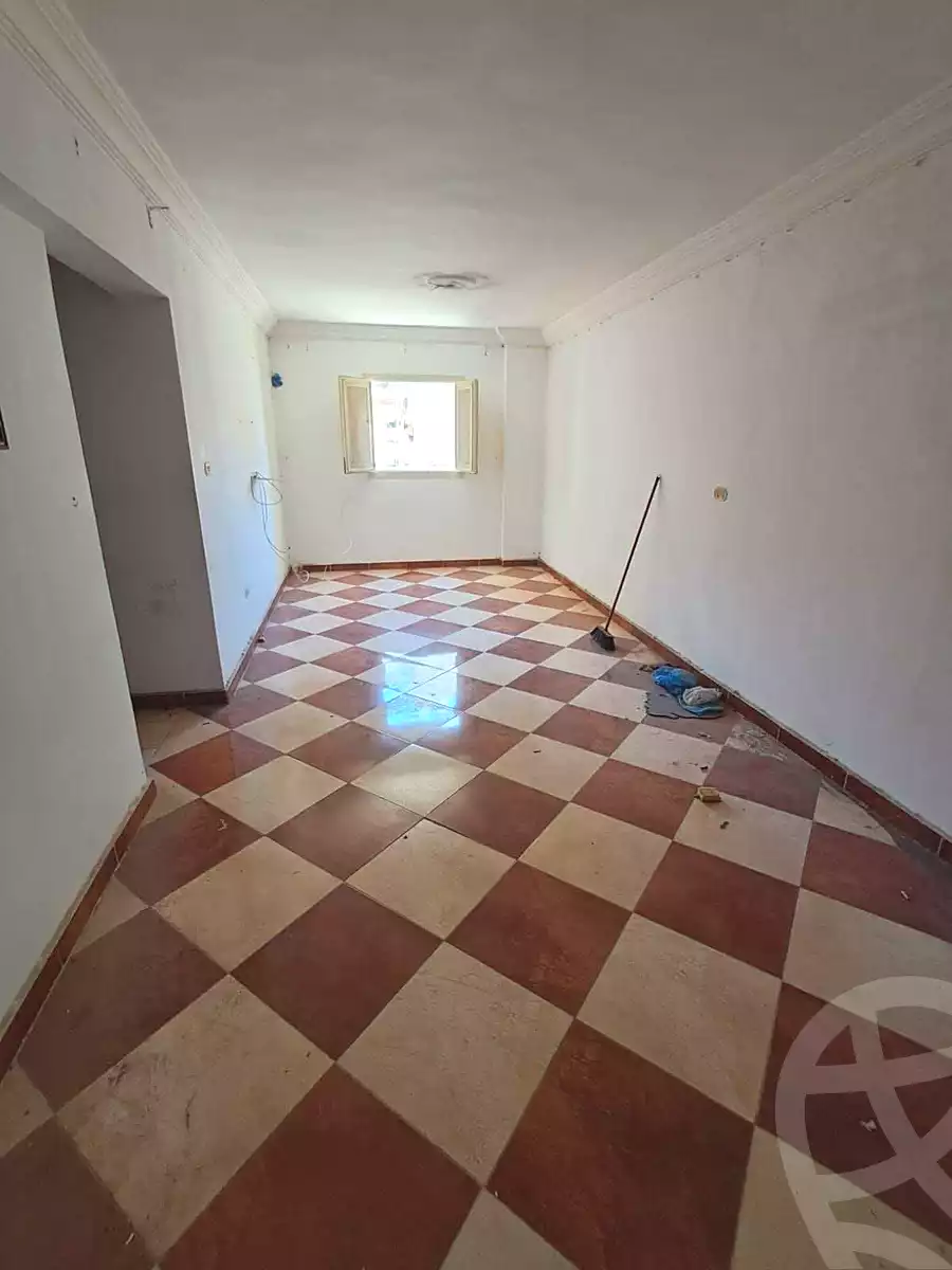 https://aqarmap.com.eg/ar/listing/6986037-for-sale-alexandria-sydy-bshr-sydy-bshr-bhry-shr-mhmd-njyb