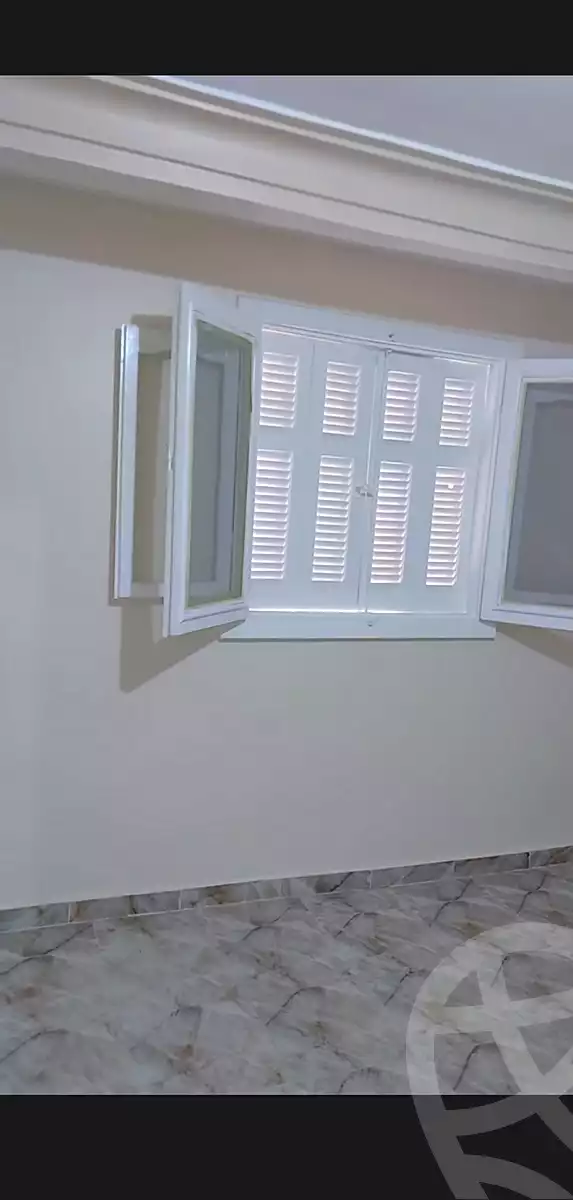 https://aqarmap.com.eg/ar/listing/6986063-for-sale-beheira-kafr-el-dawar-shr-lmhkm