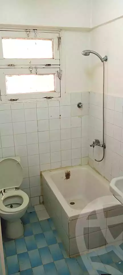 https://aqarmap.com.eg/ar/listing/6986182-for-sale-alexandria-sydy-bshr-sydy-bshr-qbly-faisal-city
