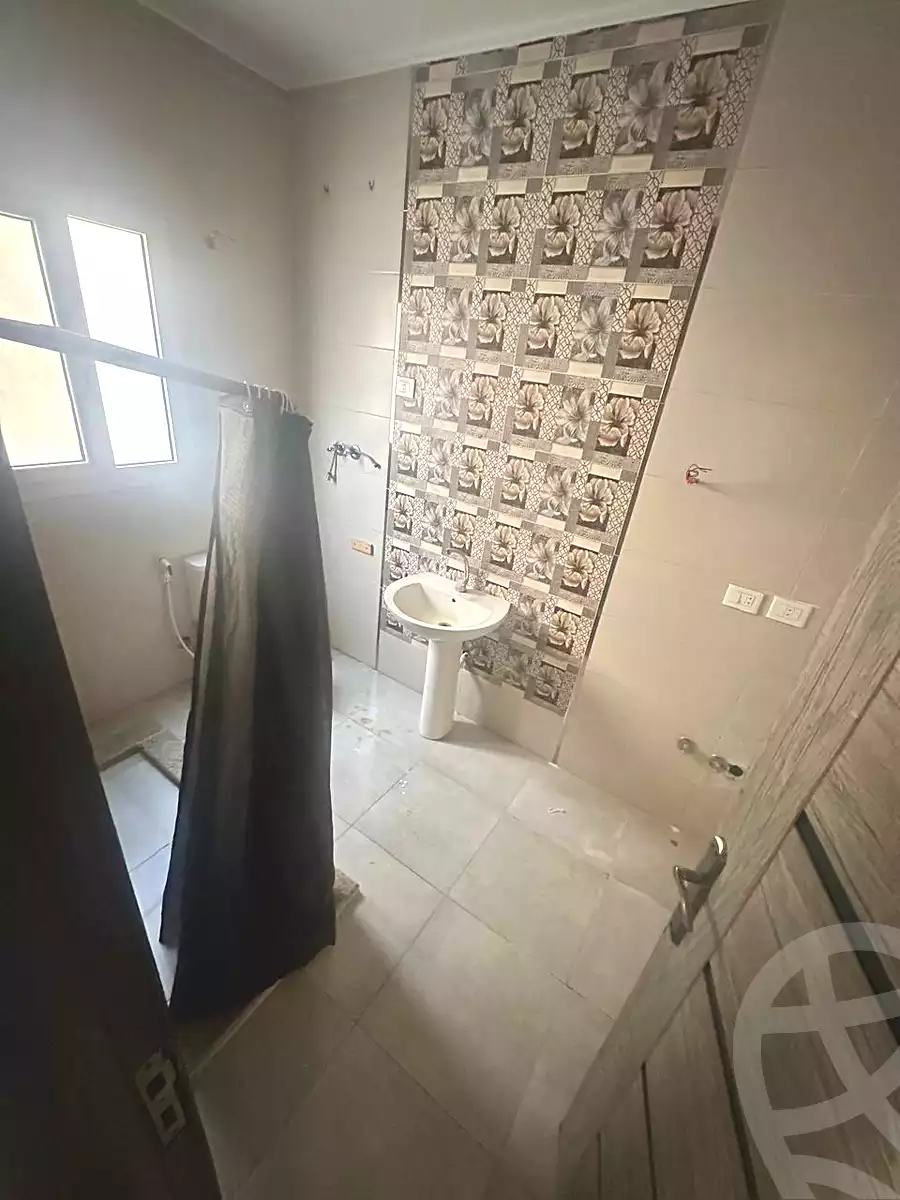 https://aqarmap.com.eg/ar/listing/6986188-for-rent-cairo-new-cairo-el-lotus-lotus-north-lmntq-lthny-llwts-lshmly