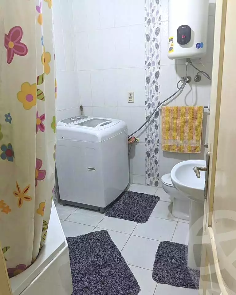 https://aqarmap.com.eg/en/listing/6986413-for-sale-cairo-el-haram-shareaa-el-haram