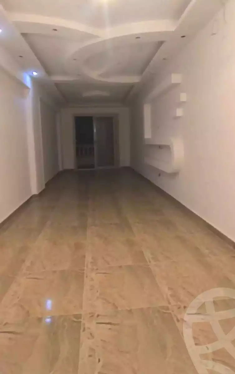 https://aqarmap.com.eg/en/listing/6986735-for-sale-alexandria-new-miami-street-10