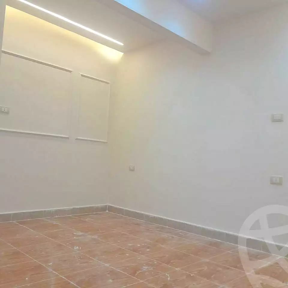 https://aqarmap.com.eg/ar/listing/6986831-for-sale-alexandria-al-agamy-lbytsh-bianchiii-el-arbaeen-st