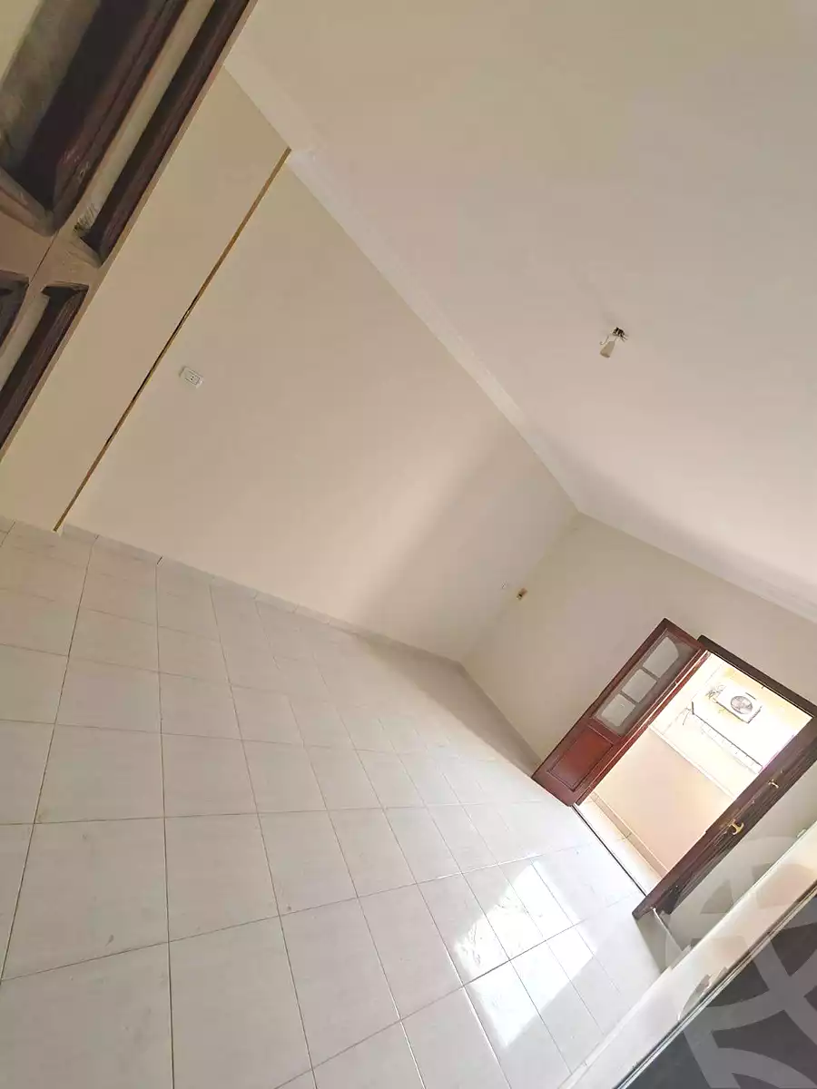 https://aqarmap.com.eg/ar/listing/6986852-for-sale-cairo-helwan-helwan-el-sharkeya-thabit-basha-st