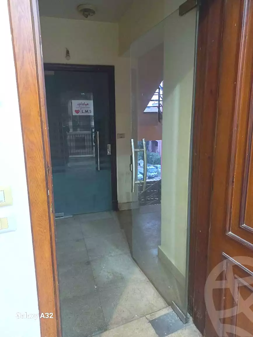 https://aqarmap.com.eg/ar/listing/6986936-for-rent-cairo-el-sheikh-zayed-city-compounds-rawdet-zayed