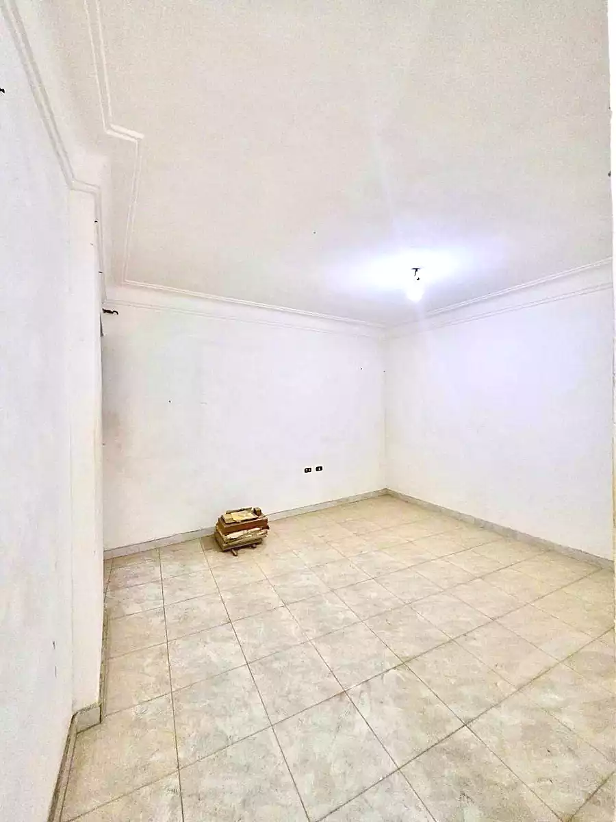 https://aqarmap.com.eg/en/listing/6986974-for-sale-alexandria-el-mandara-moritania-st