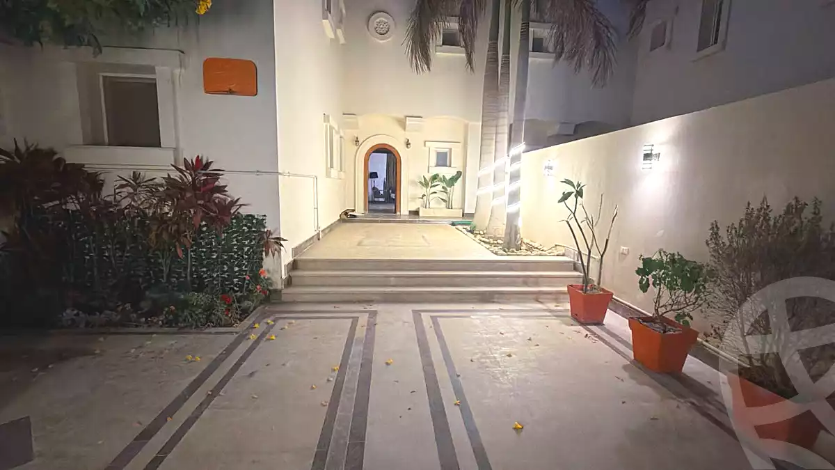 https://aqarmap.com.eg/en/listing/6987144-for-rent-cairo-new-cairo-compounds-hyde-park-centre-ville-hyde-park