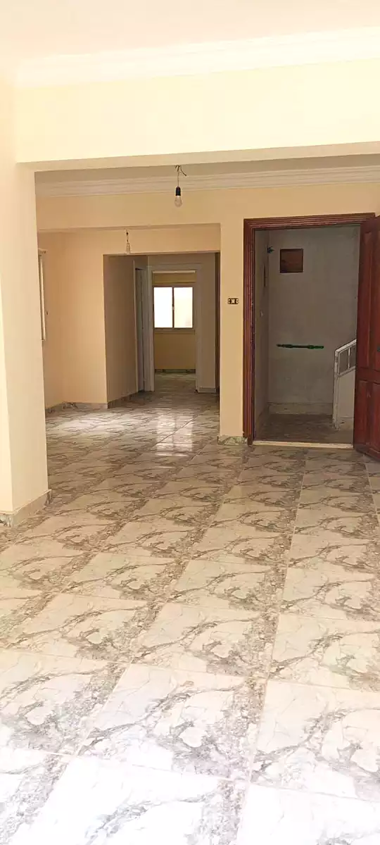 https://aqarmap.com.eg/ar/listing/6987436-for-sale-alexandria-al-agamy-el-hanouvel-el-zahraa-city-st