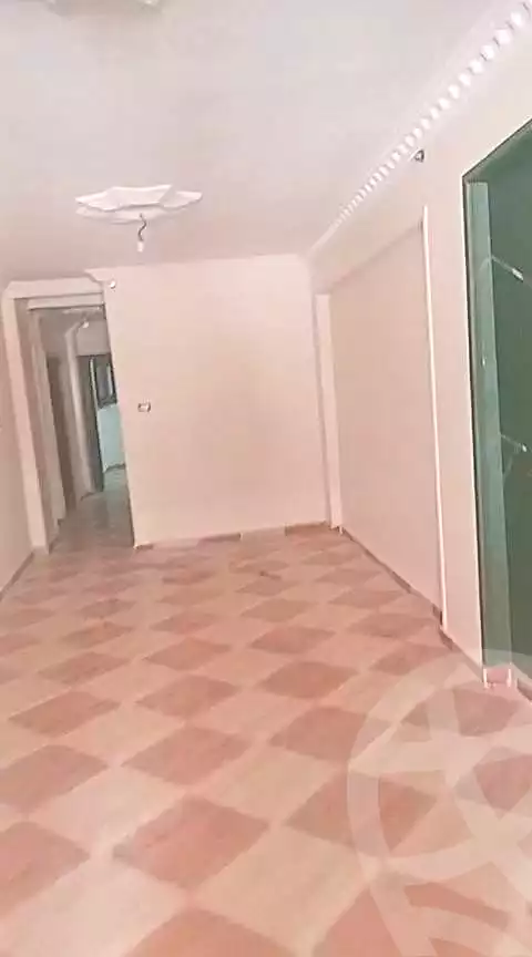 https://aqarmap.com.eg/ar/listing/6987826-for-sale-alexandria-al-agamy-el-hanouvel-el-salam-st