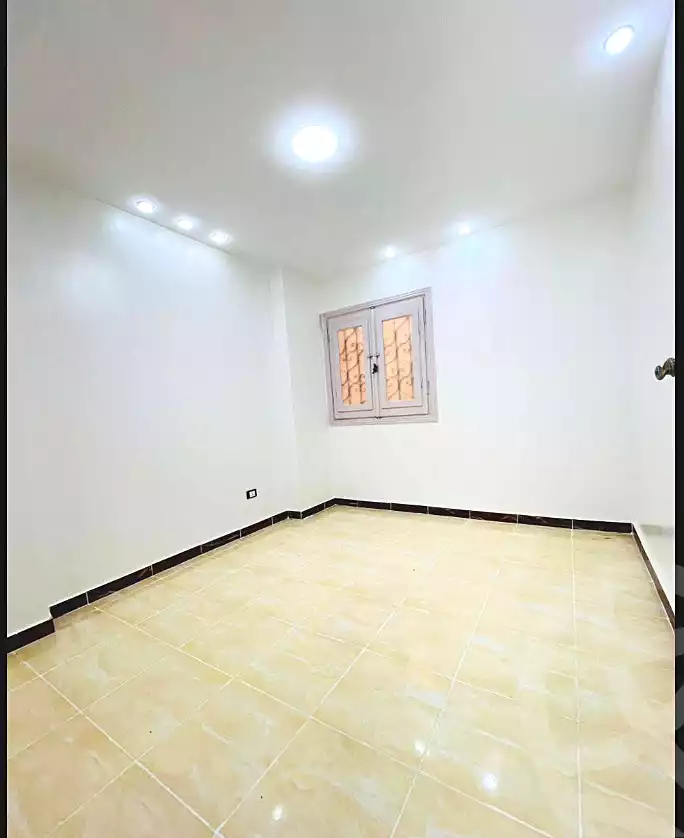 https://aqarmap.com.eg/ar/listing/6987841-for-sale-alexandria-al-agamy-shataa-el-nakheel