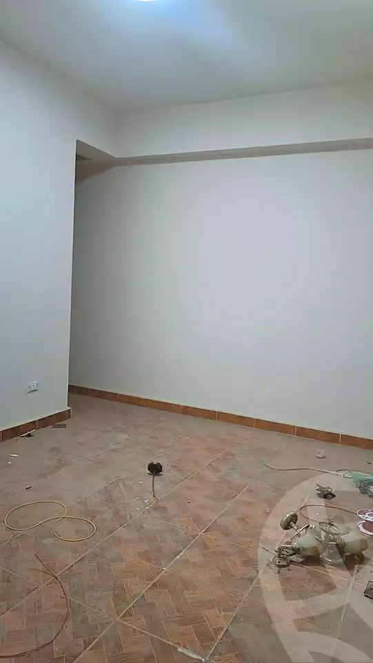 https://aqarmap.com.eg/ar/listing/6987907-for-sale-cairo-el-haram-el-lebeny-soltan-khattab-st