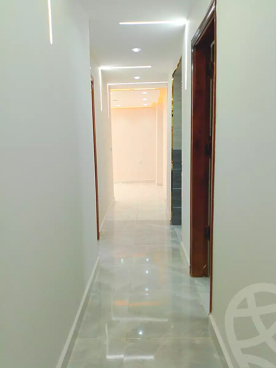 https://aqarmap.com.eg/en/listing/6988045-for-sale-cairo-elnozha-Streettt-27