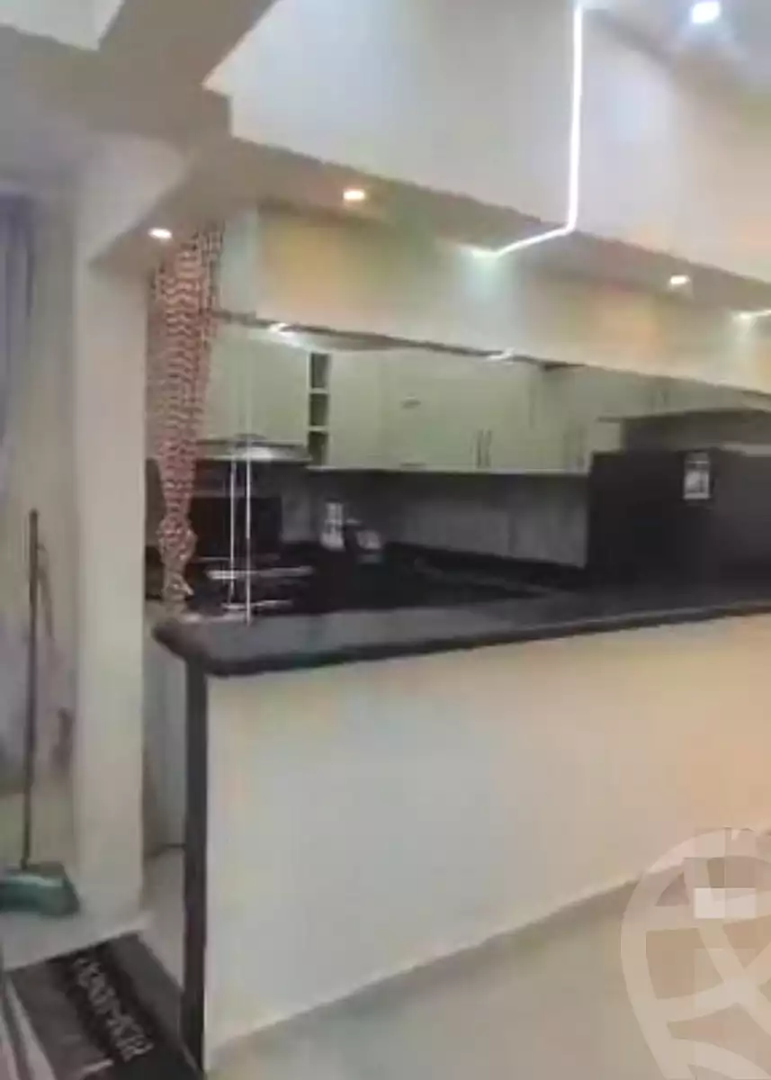 https://aqarmap.com.eg/ar/listing/6988161-for-sale-cairo-el-haram-shareaa-naser-el-thawrah