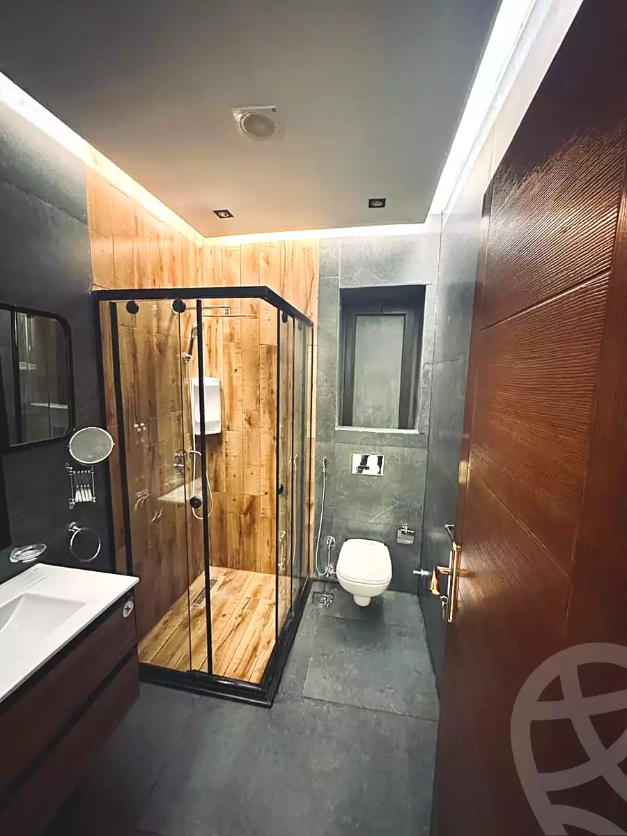 https://aqarmap.com.eg/en/listing/6988802-for-rent-cairo-new-cairo-compounds-lakeview-residence