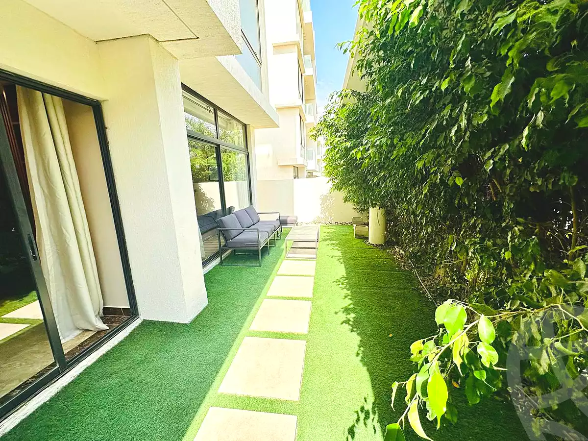 https://aqarmap.com.eg/en/listing/6988802-for-rent-cairo-new-cairo-compounds-lakeview-residence