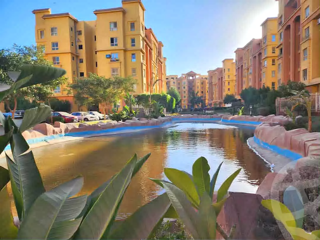 https://aqarmap.com.eg/ar/listing/6989291-for-sale-cairo-6th-of-october-hadaeq-october-compounds-djlh-blmz-m-mr-lmrshdy