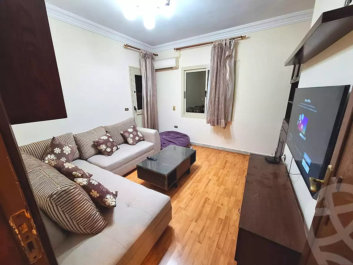 https://aqarmap.com.eg/en/listing/6989424-for-rent-cairo-el-sheikh-zayed-city-compounds-hadayek-el-mohandiseen