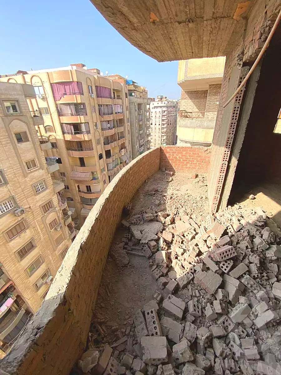 https://aqarmap.com.eg/ar/listing/6989452-for-sale-cairo-faisal-kafr-tohormos-queen-nazli-st
