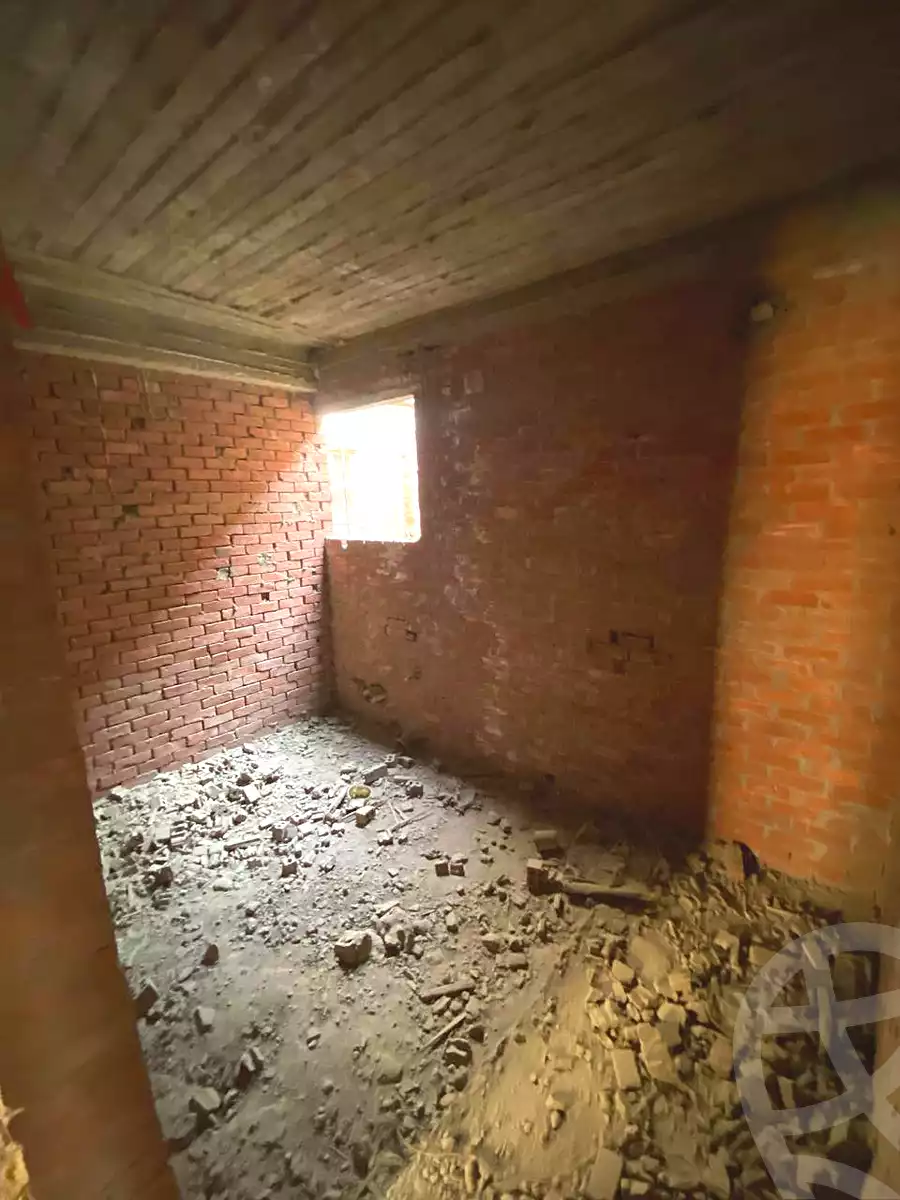 https://aqarmap.com.eg/ar/listing/6989452-for-sale-cairo-faisal-kafr-tohormos-queen-nazli-st