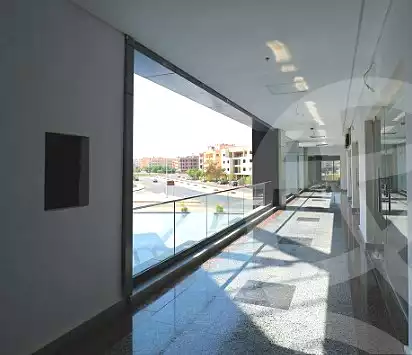 https://aqarmap.com.eg/ar/listing/6989430-for-sale-cairo-el-shorouk-compounds-city-club-mall-aswaq