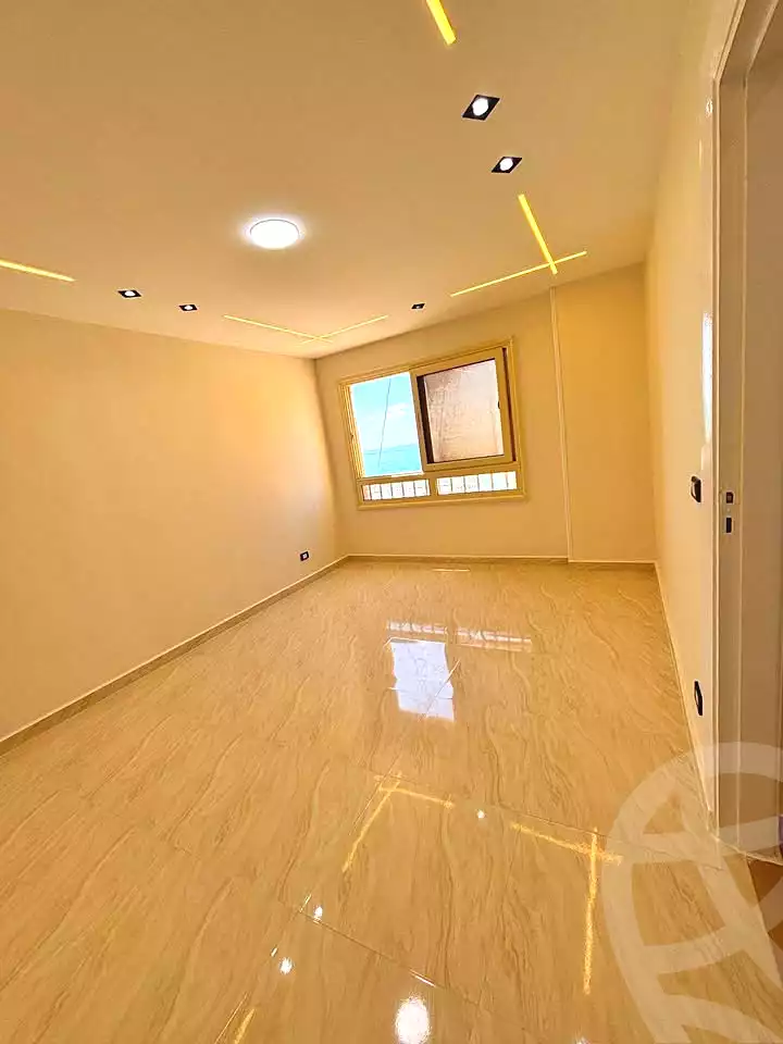 https://aqarmap.com.eg/ar/listing/6989487-for-sale-alexandria-miami-amin-khirat-al-ghandour-st