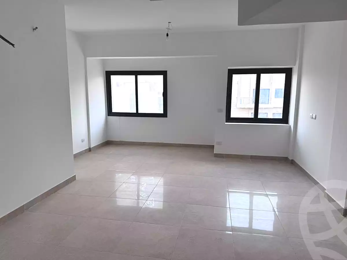 https://aqarmap.com.eg/en/listing/6989530-for-sale-cairo-new-cairo-compounds-fifth-square