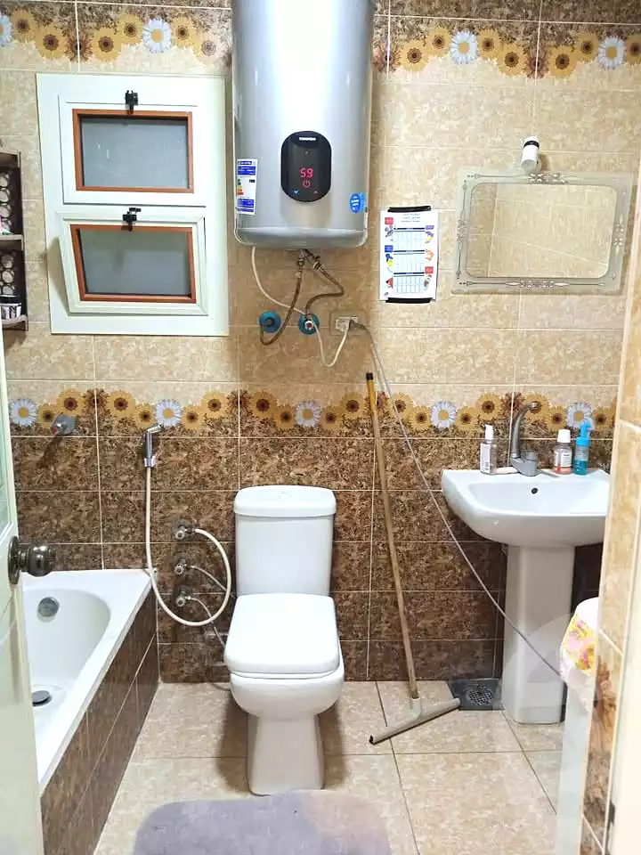 https://aqarmap.com.eg/ar/listing/6989747-for-sale-alexandria-el-mandara-shr-30