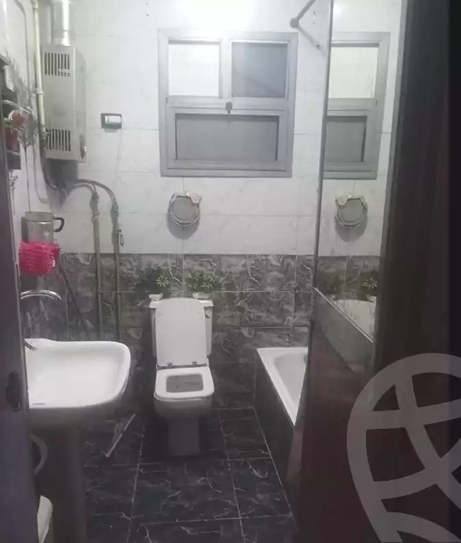 https://aqarmap.com.eg/en/listing/6989981-for-sale-cairo-helwan-mnshy-yn-hlwn-rael-st