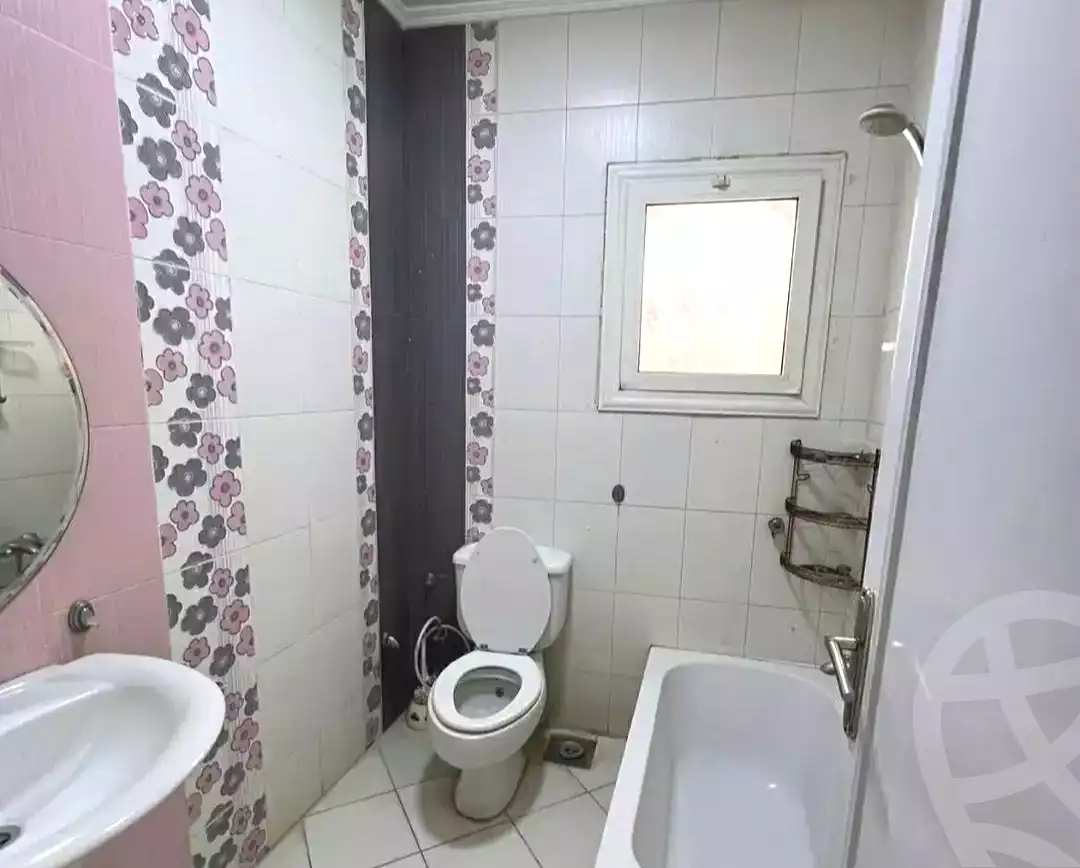 https://aqarmap.com.eg/ar/listing/6990224-for-sale-alexandria-sydy-bshr-sydy-bshr-bhry