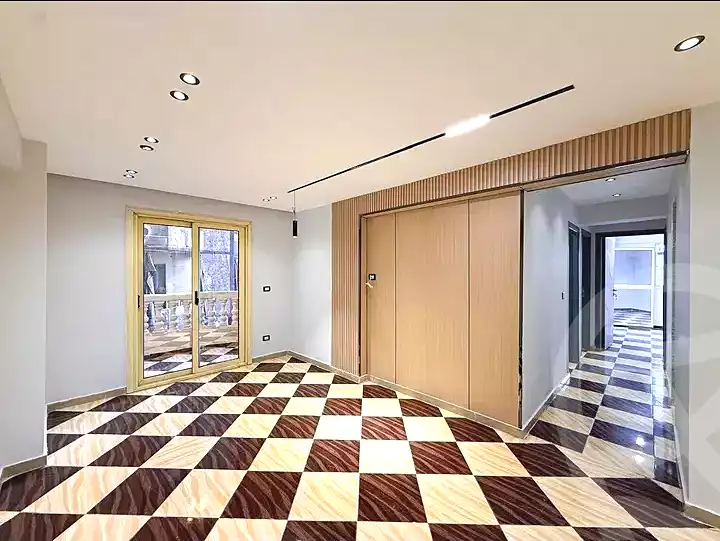 https://aqarmap.com.eg/ar/listing/6990443-for-sale-alexandria-sydy-bshr-sydy-bshr-bhry-shr-khld-bn-lwlyd