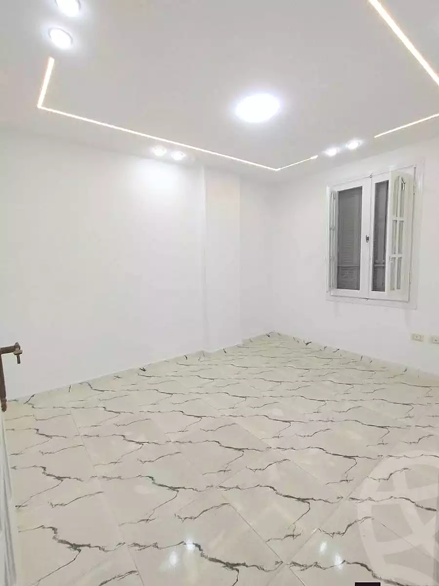 https://aqarmap.com.eg/en/listing/6990534-for-sale-alexandria-al-agamy-el-hanouvel
