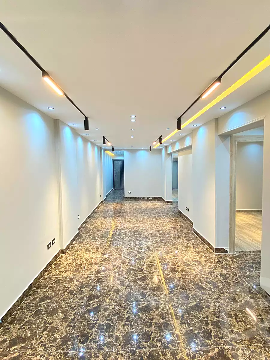 https://aqarmap.com.eg/ar/listing/6990556-for-sale-alexandria-al-agamy-lbytsh-bianchiii
