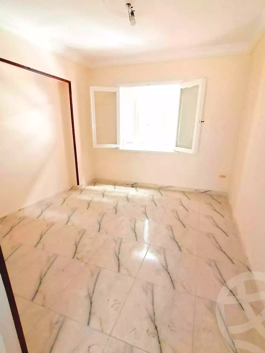 https://aqarmap.com.eg/en/listing/6990570-for-rent-alexandria-el-mandara-alex-el-mandara-bahri