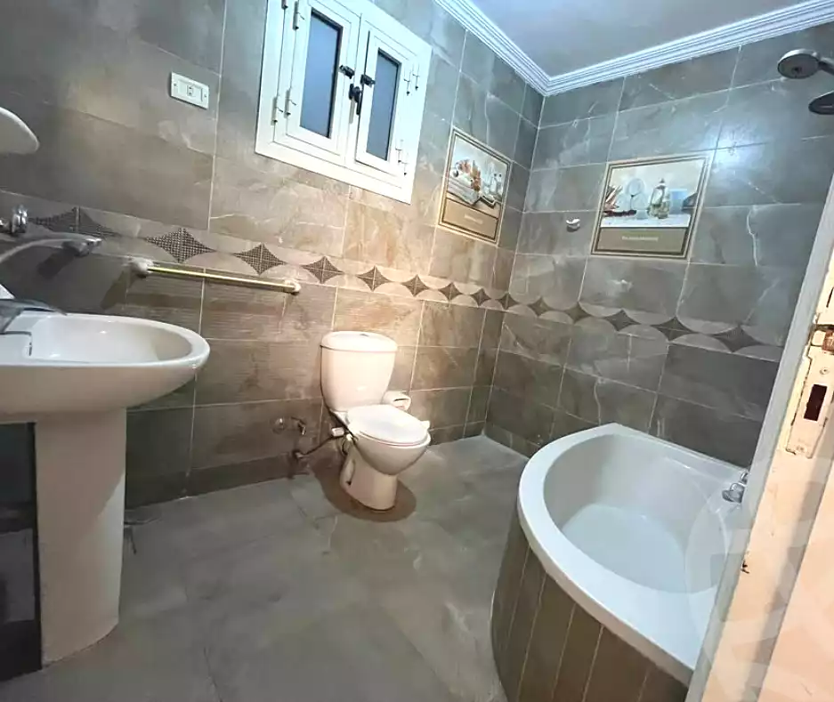 https://aqarmap.com.eg/ar/listing/6990685-for-rent-alexandria-fleming
