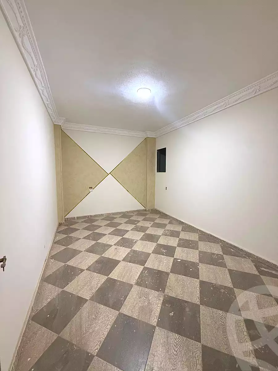 https://aqarmap.com.eg/ar/listing/6990844-for-sale-qalyubia-shubra-el-khaima