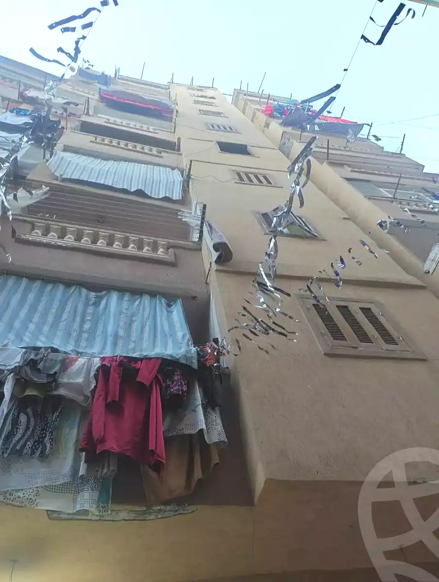 https://aqarmap.com.eg/ar/listing/6990955-for-sale-alexandria-al-agamy-el-hanouvel-al-qoubtan-hussein-ghali-st