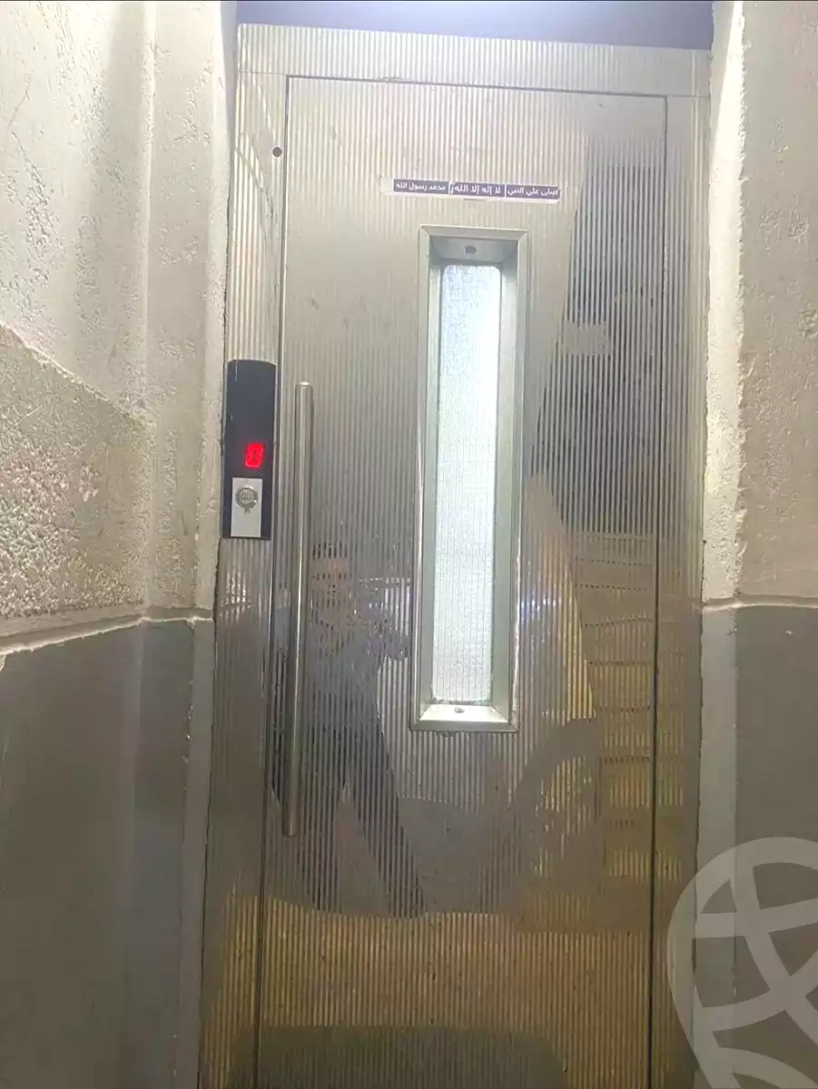 https://aqarmap.com.eg/ar/listing/6991010-for-sale-alexandria-sydy-bshr