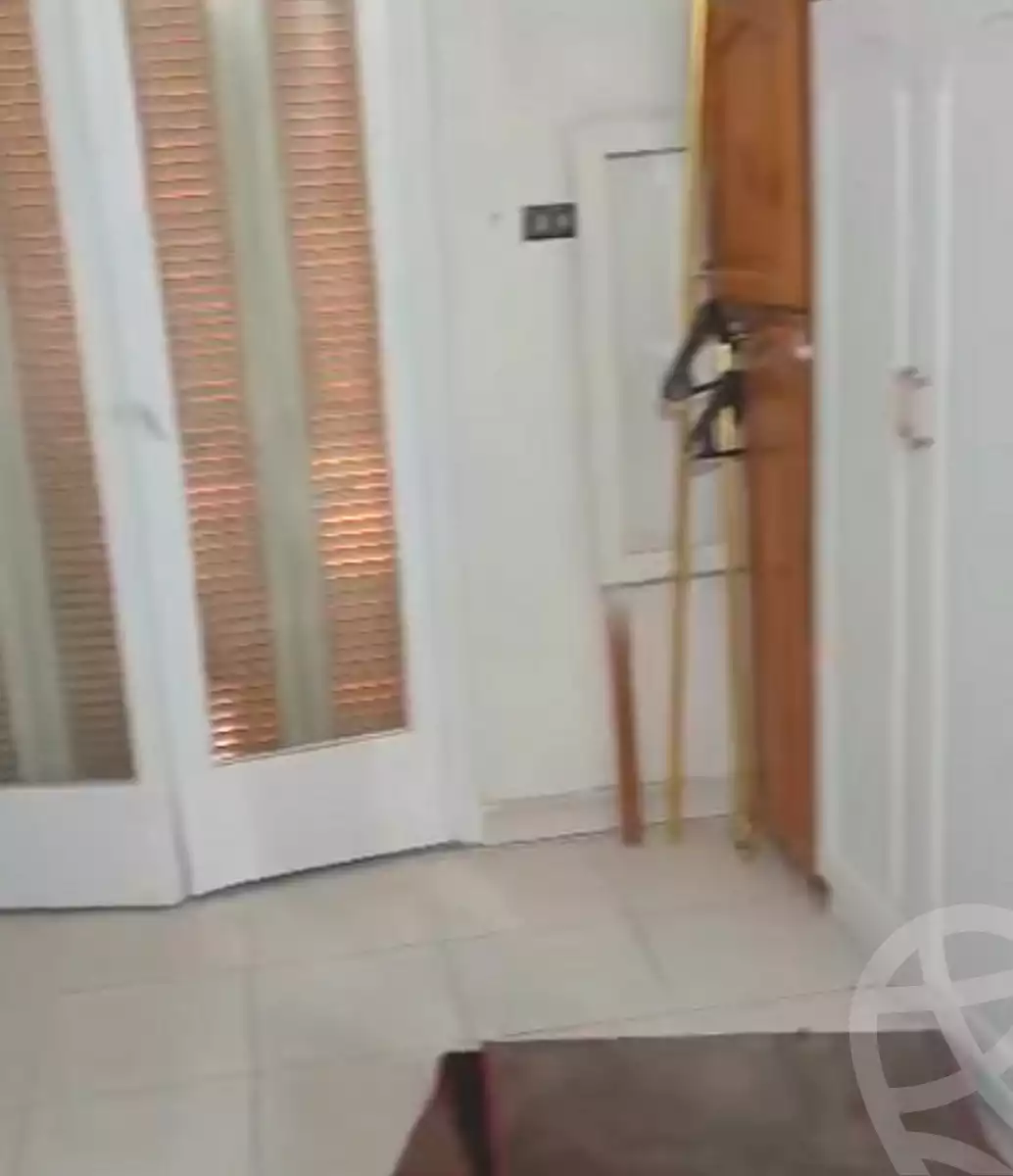 https://aqarmap.com.eg/ar/listing/6991117-for-rent-cairo-ain-shams-jsr-lswys