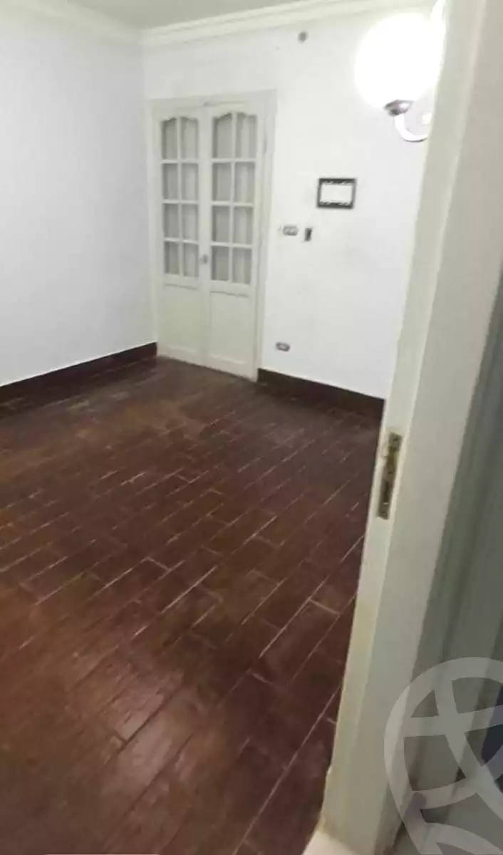 https://aqarmap.com.eg/en/listing/6991422-for-sale-alexandria-alhadara-al-mofatesh-st