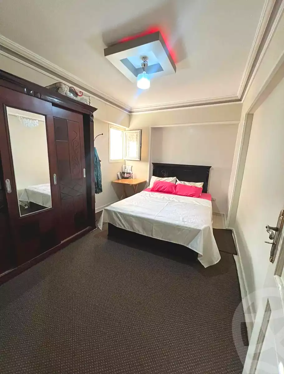 https://aqarmap.com.eg/ar/listing/6991434-for-sale-alexandria-sydy-bshr-sydy-bshr-bhry-gamal-abd-el-nasir-st