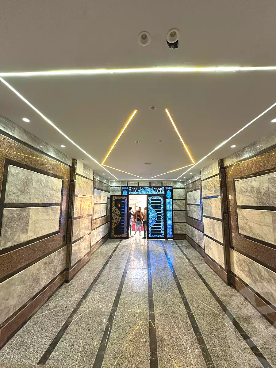https://aqarmap.com.eg/ar/listing/6991637-for-sale-cairo-al-oubour-tryq-msr-sm-yly-lshrwy-el-nakheel-resort-amenhotep-and-october-co-operative-housing