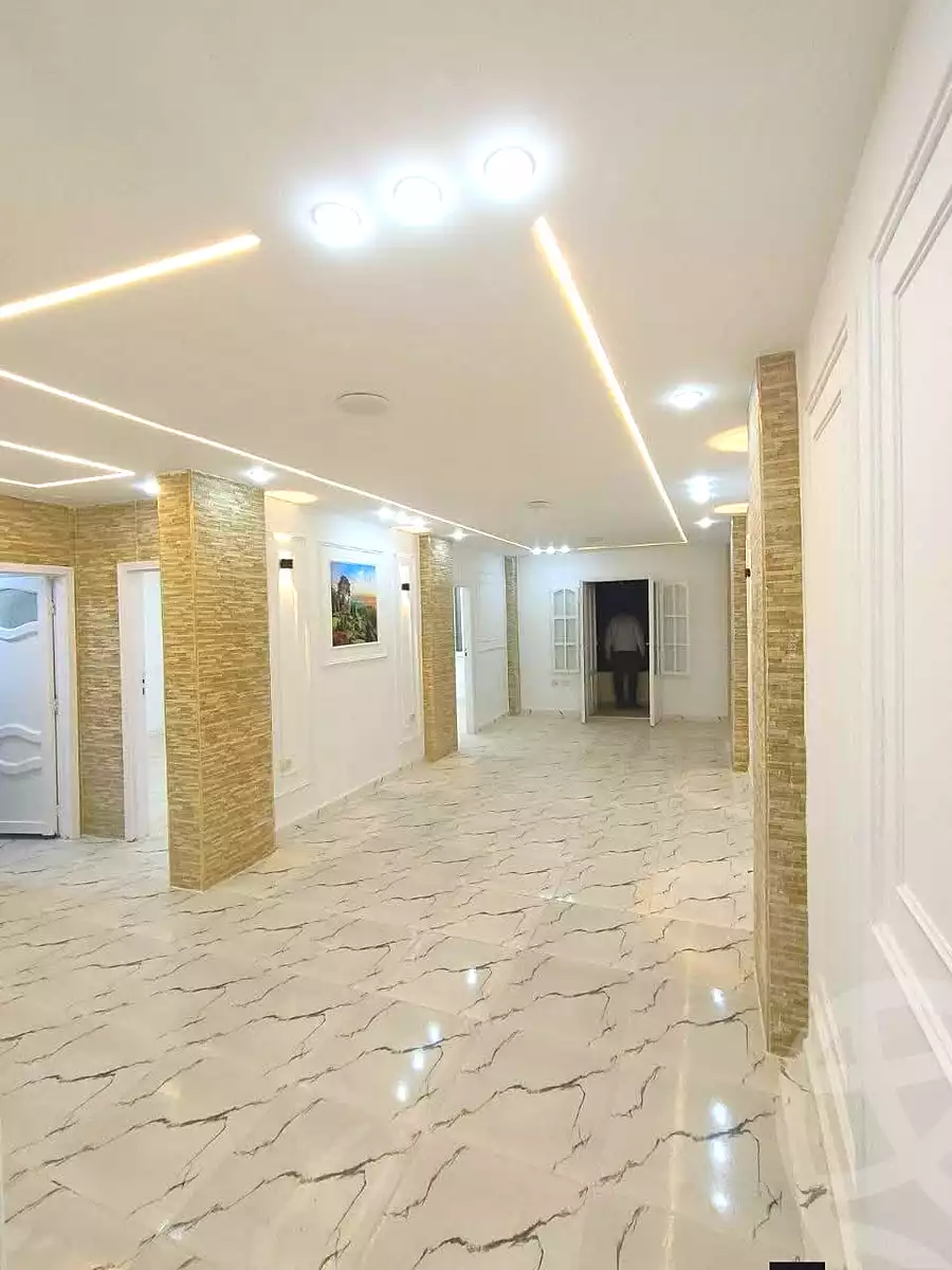 https://aqarmap.com.eg/ar/listing/6991744-for-sale-alexandria-al-agamy-lbytsh-el-salam-st