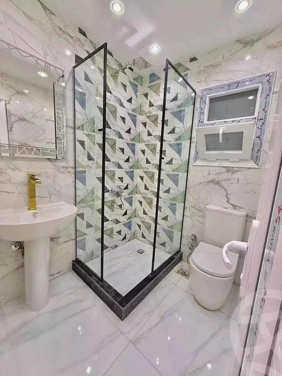 https://aqarmap.com.eg/ar/listing/6991775-for-sale-alexandria-al-agamy-lbytsh-bianchiii