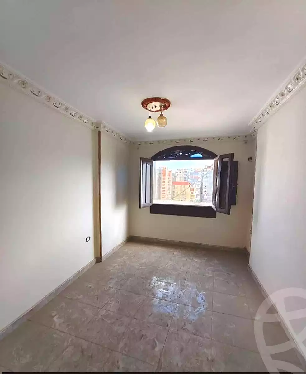 https://aqarmap.com.eg/ar/listing/6991868-for-sale-alexandria-al-agamy-lbytsh-bianchiii
