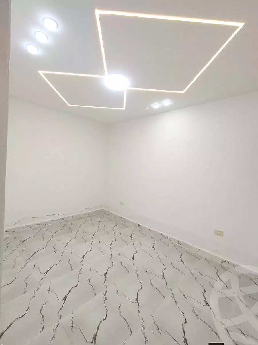 https://aqarmap.com.eg/ar/listing/6991885-for-sale-alexandria-al-agamy-lbytsh-el-salam-st