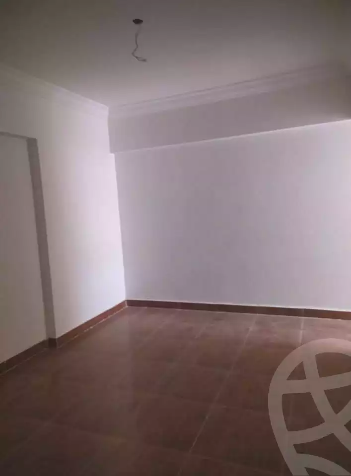 https://aqarmap.com.eg/ar/listing/6991890-for-rent-alexandria-lsywf-el-karma-compound