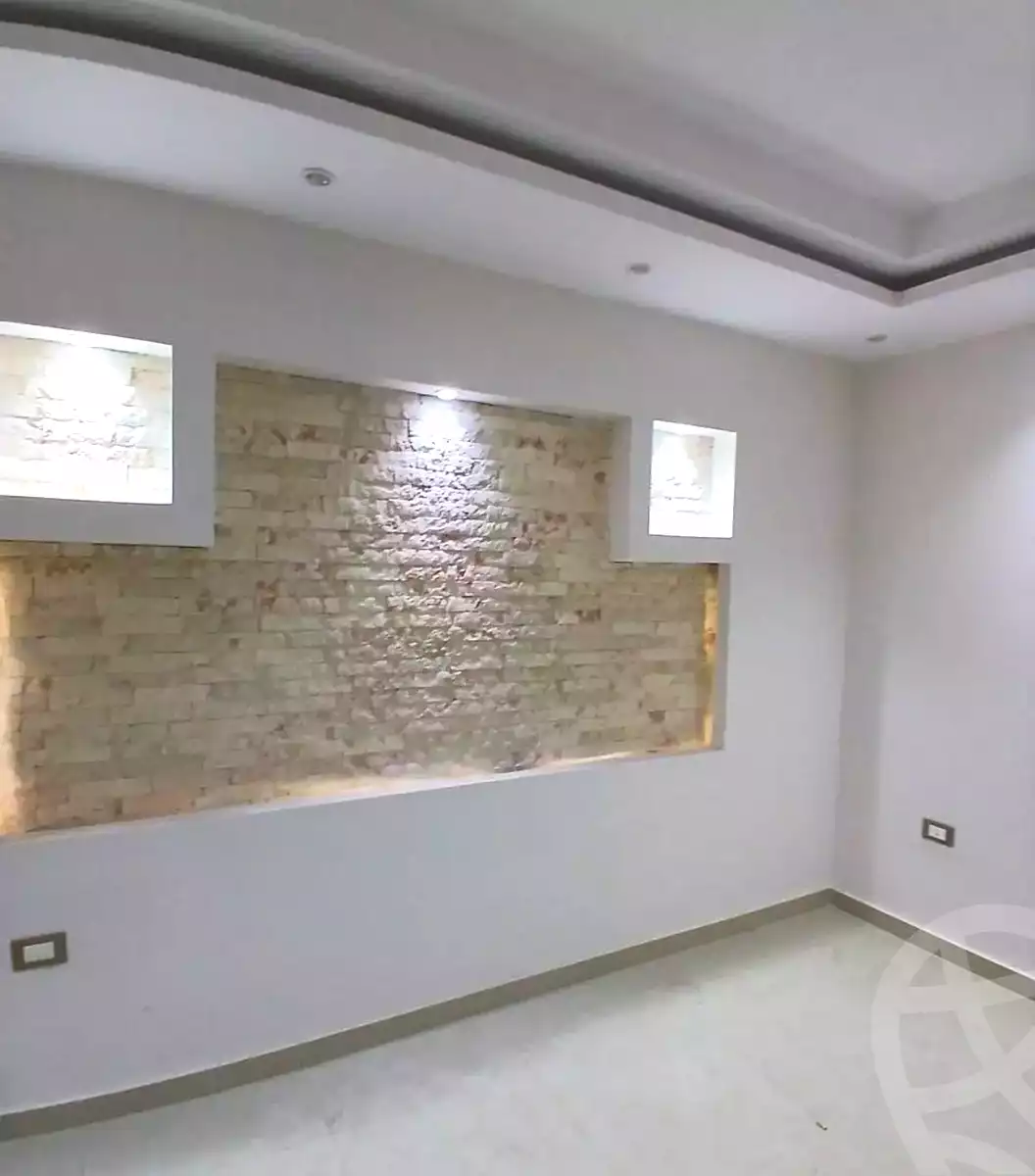 https://aqarmap.com.eg/en/listing/6992053-for-sale-alexandria-el-mandara-alex-el-mandara-bahri-sidi-kamal-st