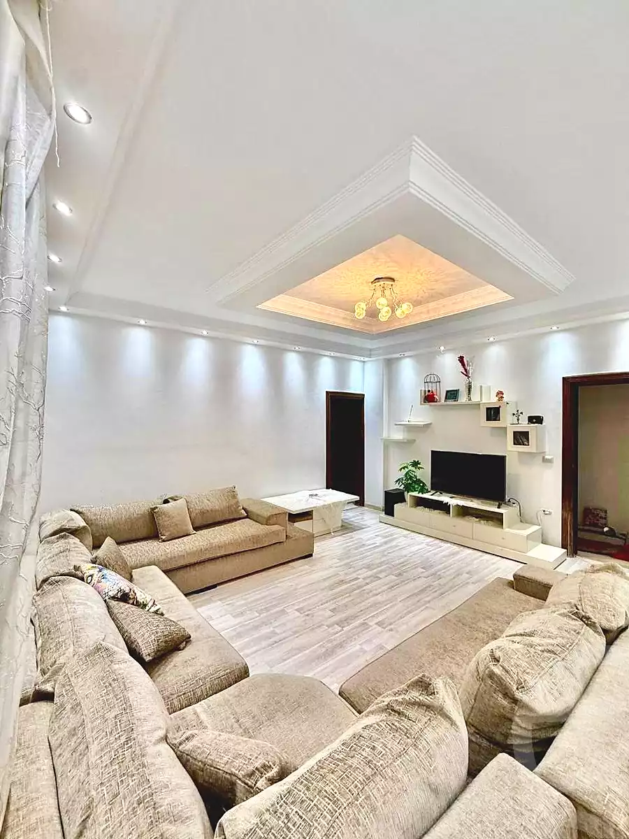 https://aqarmap.com.eg/en/listing/6992082-for-sale-cairo-new-cairo-el-banafsg-el-banafsag-12